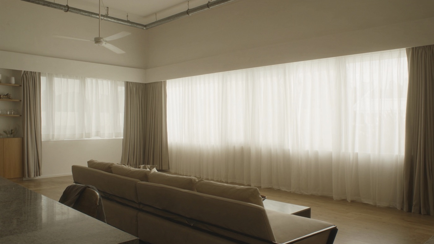 Soft linen-look sheers